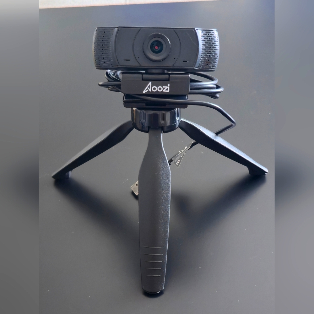 Black Webcam with Tripod